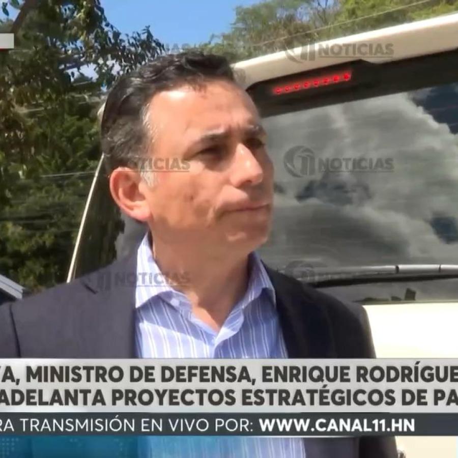 Entrevista al Secretario de Defensa Nacional