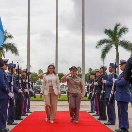 Autoridades de Defensa de Honduras y Estados Unidos fortalecen asociación en la lucha compartida contra el narcotráfico