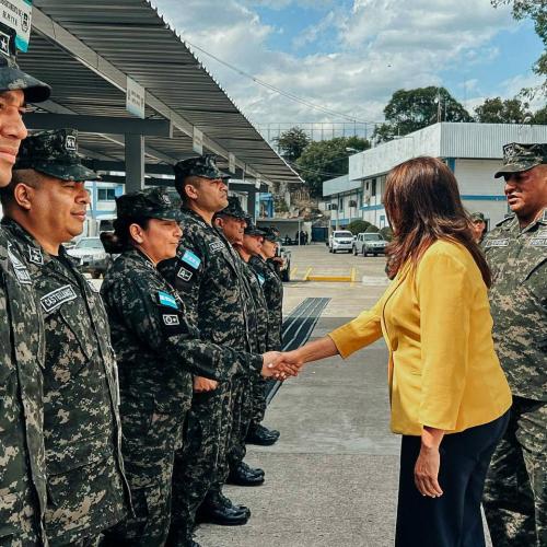 Jornada de trabajo en el Estado Mayor General Naval