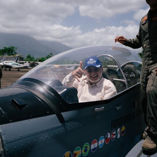 Espectáculo Aéreo en Apoyo a la Fundación CRILA