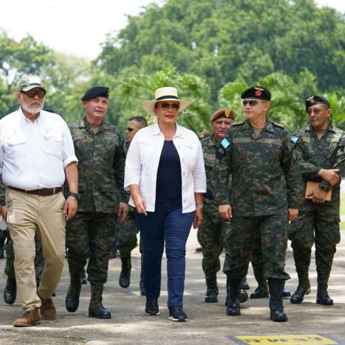 Visita de la presidenta a las instalaciones de la 105 Brigada de Infantería
